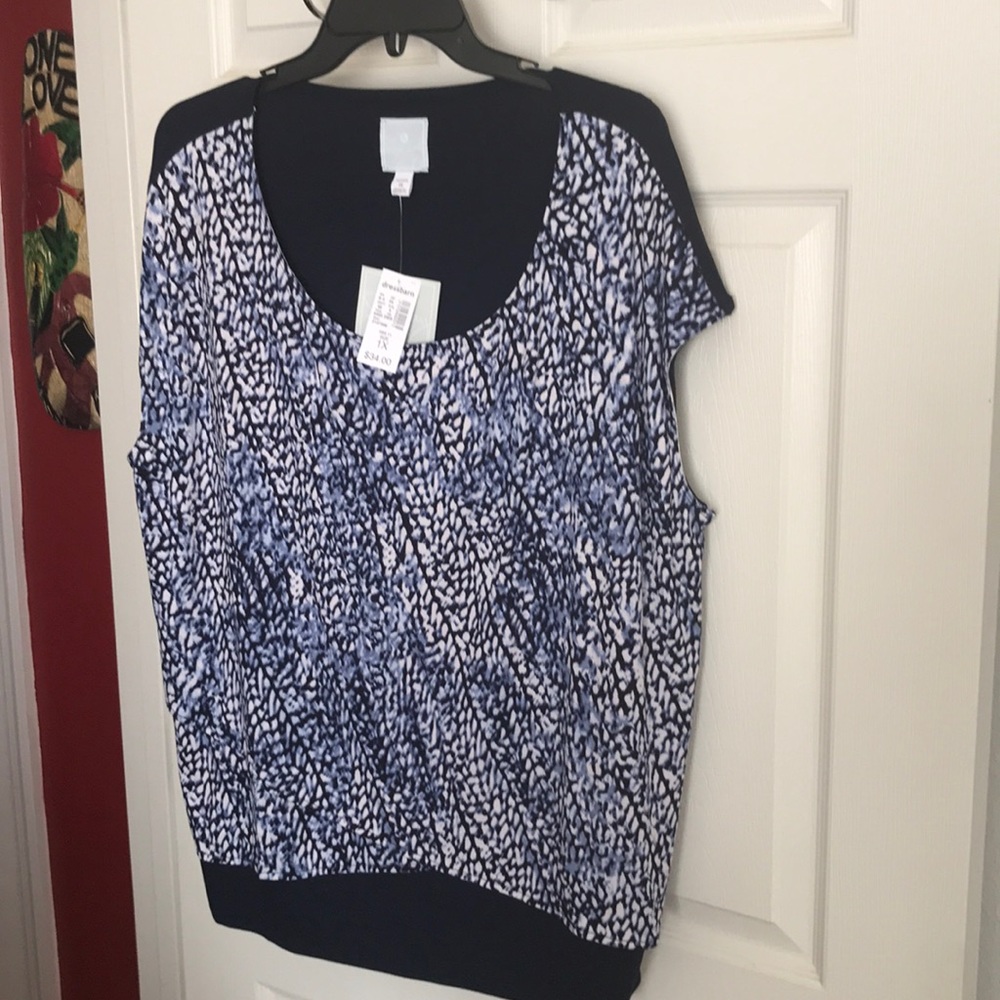 Sleeveless blouse